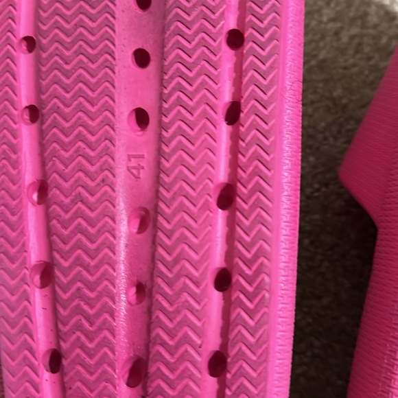 Cloud slipper sandals women’s size 11. Super comfy 💕 - Picture 10 of 16